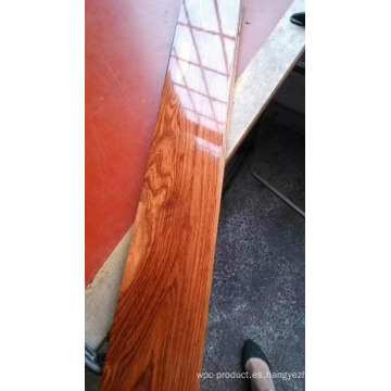 Suelo de madera de ingeniería Balsamo lacado UV ultraalto